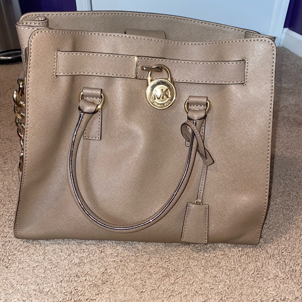Michael Kors purse